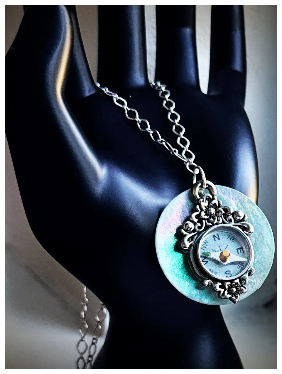 ✨ Natures Natural Navigator Necklace✨