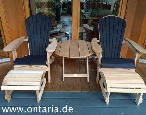 2 Folding Bear Chairs mit Schemel, Tisch und Polstern - CHF 300 gespart!