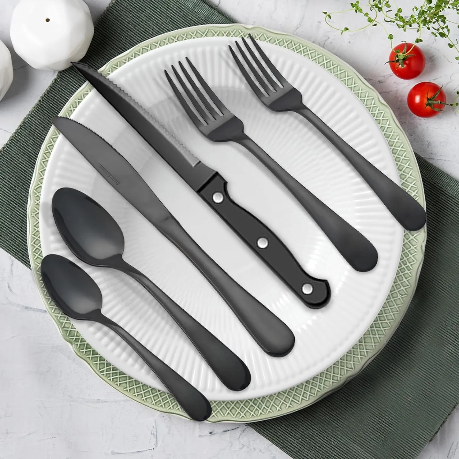 48-Piece Silverware Set Flatware Cutlery Set Service for 8, Durable Stainless Steel in Ergonomic Design Size and Weight, Kitchen Utensil Sets with Steak Knives, Rust-proof, Dishwasher Safe