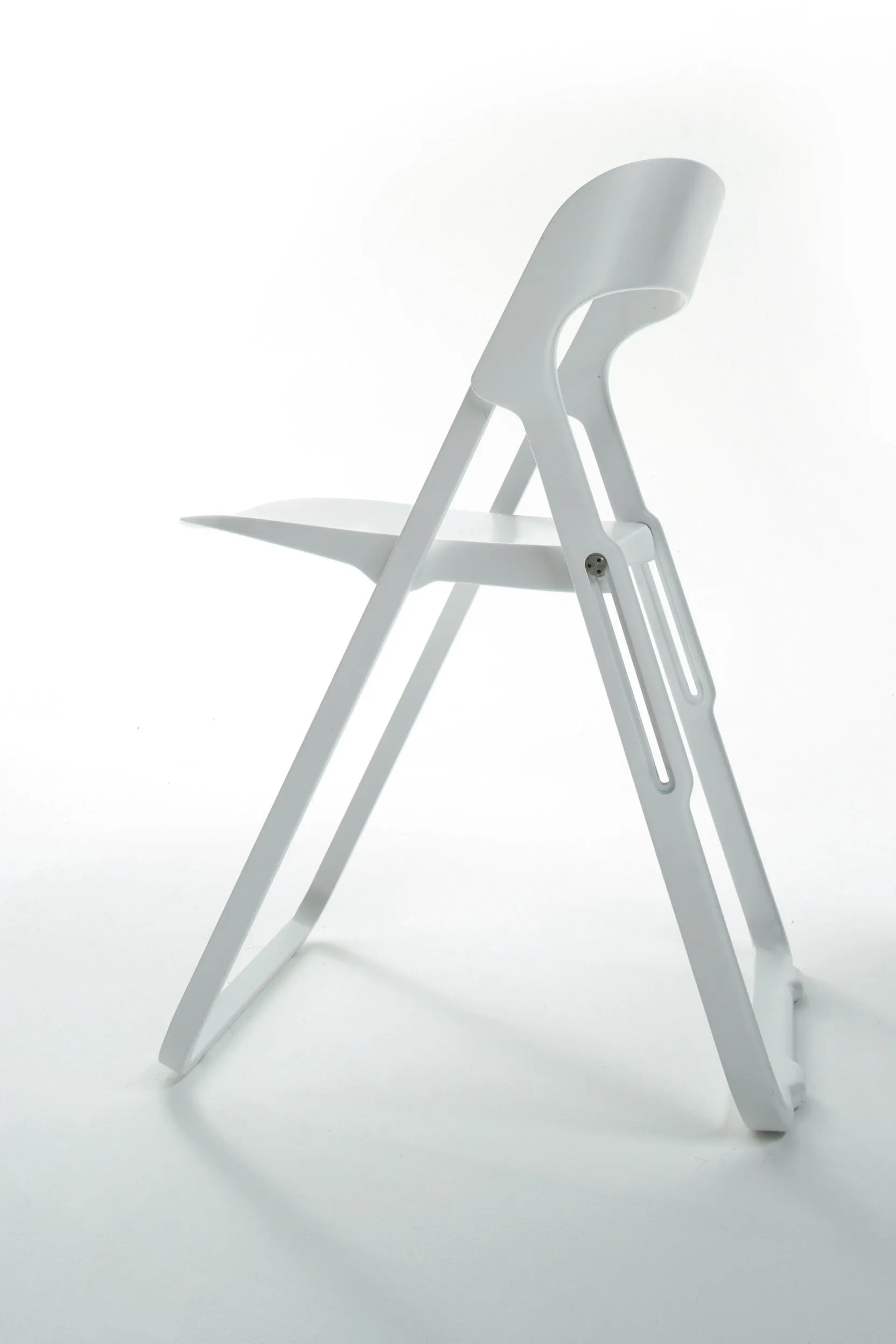 Bek Folding Chair by Casamania