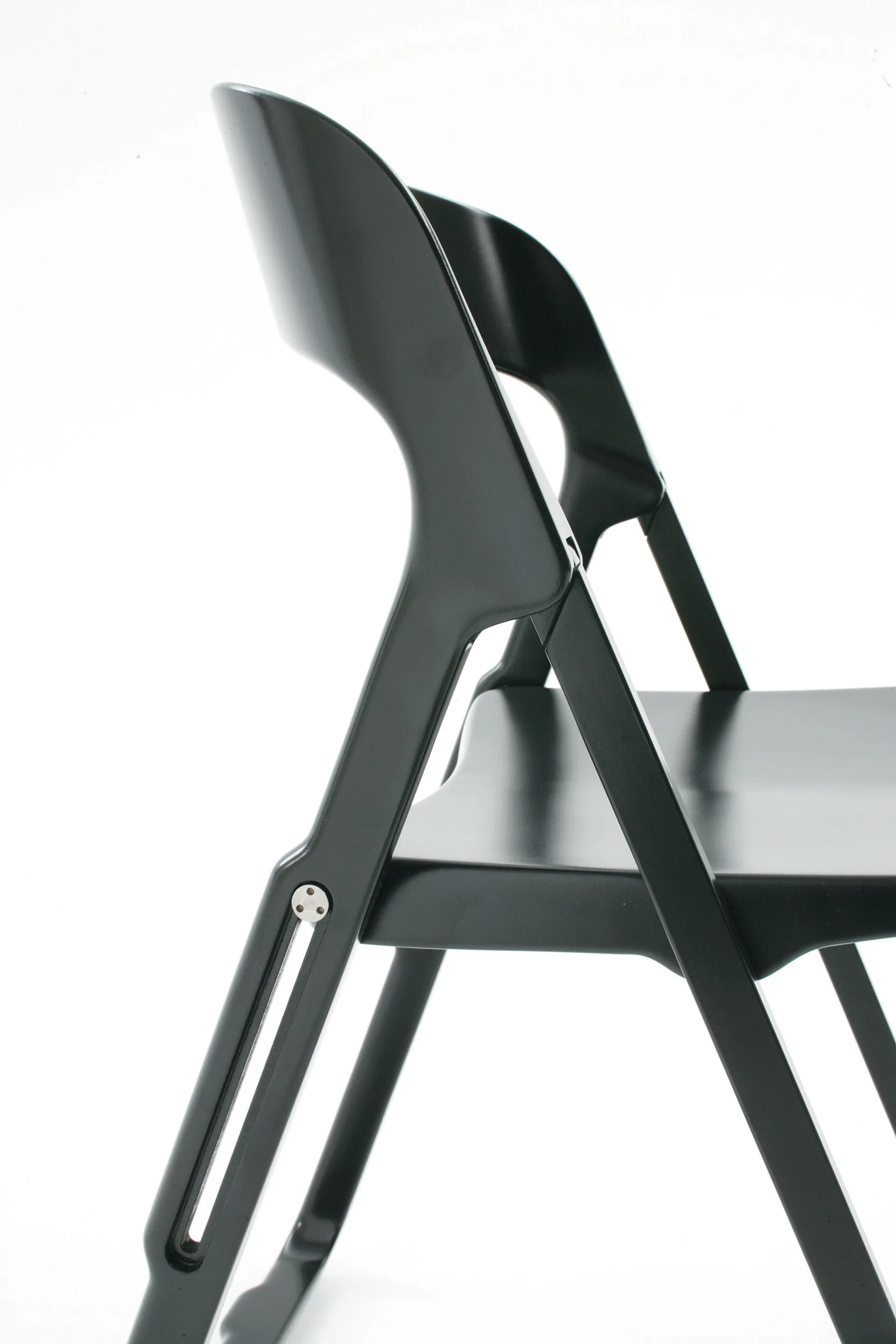 Bek Folding Chair by Casamania
