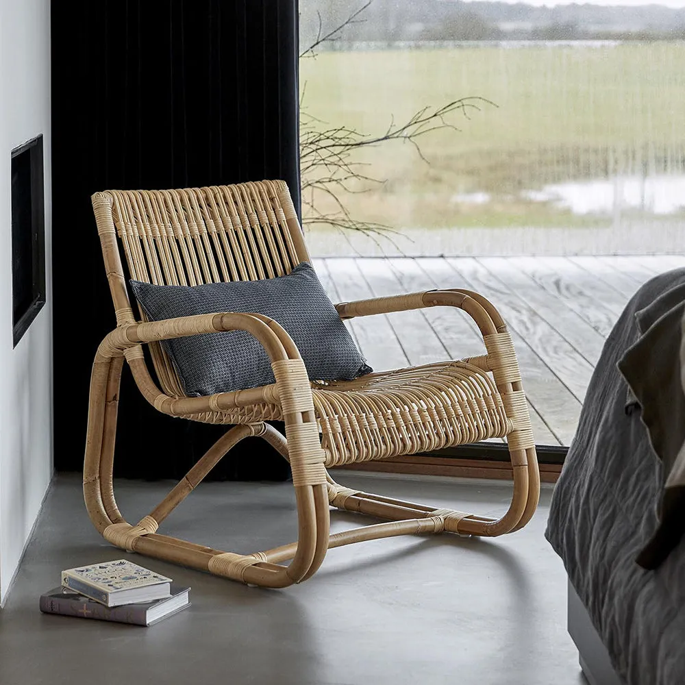 Curve Lounge Chair