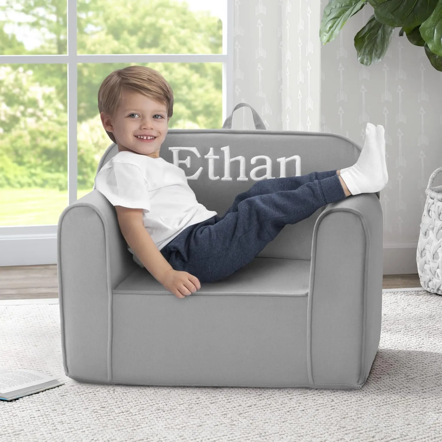 Delta Children Cozee Chair for Kids - 1 Seater Foam Toddler Couch can be Personalized with Name, Has Removable Cover for Easy Machine Washing (25x18x20.5 Inches, Light Gray)