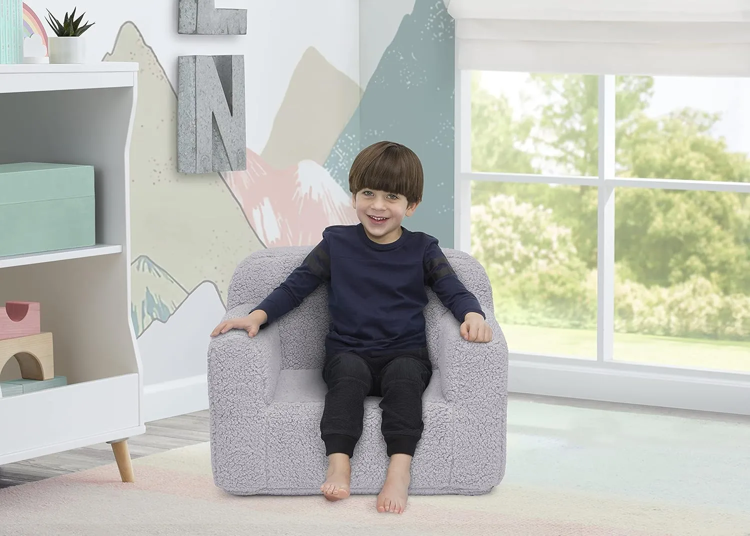Delta Children Cozee Sherpa Chair, Reading, Arm Rest|Cushion Availability, Grey