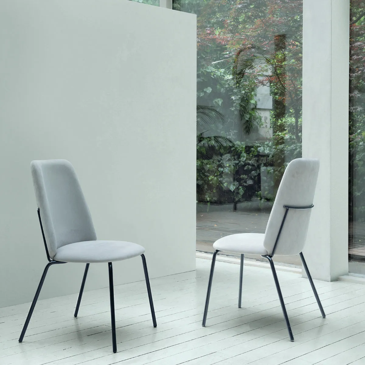 Easy Slim Chair