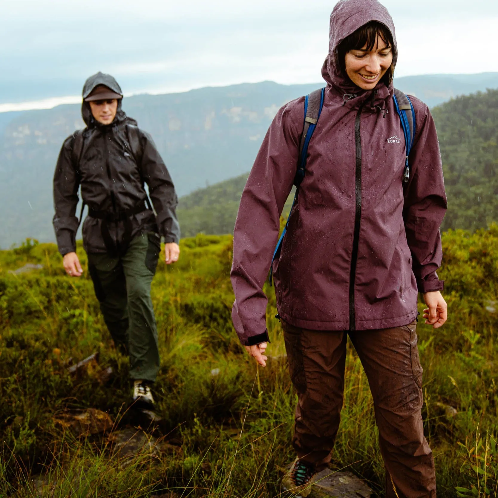 Horizon 3L Rain Jacket Berry