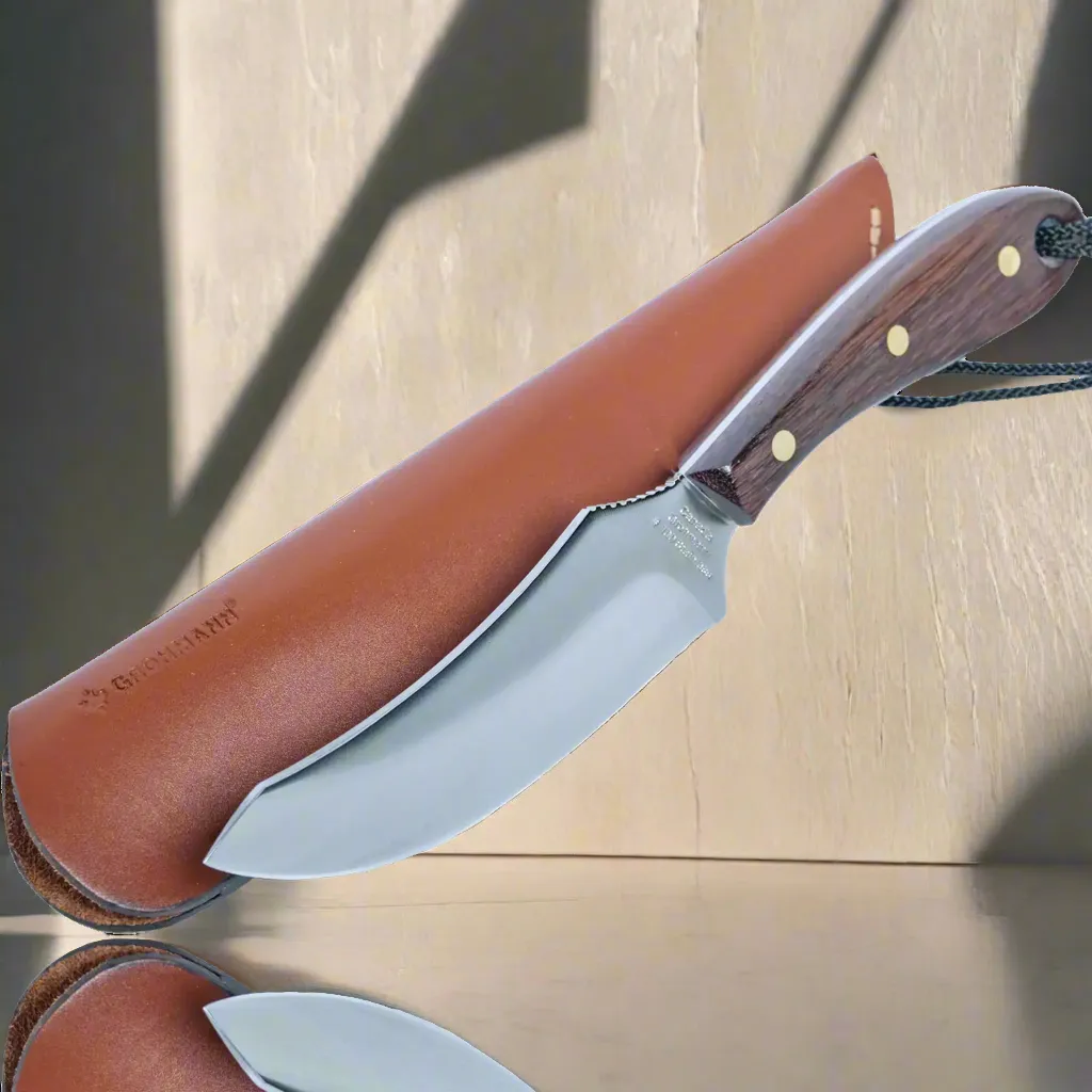 Large Skinner-1977 Design Award, with Leather Sheath | R100S