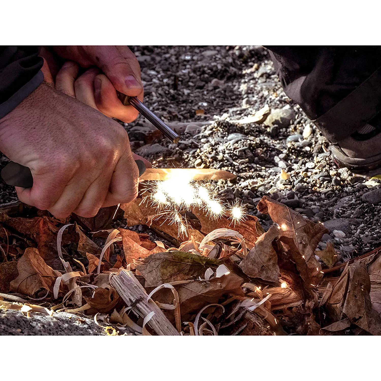 Morakniv Bushcraft Survival | Friction Grip