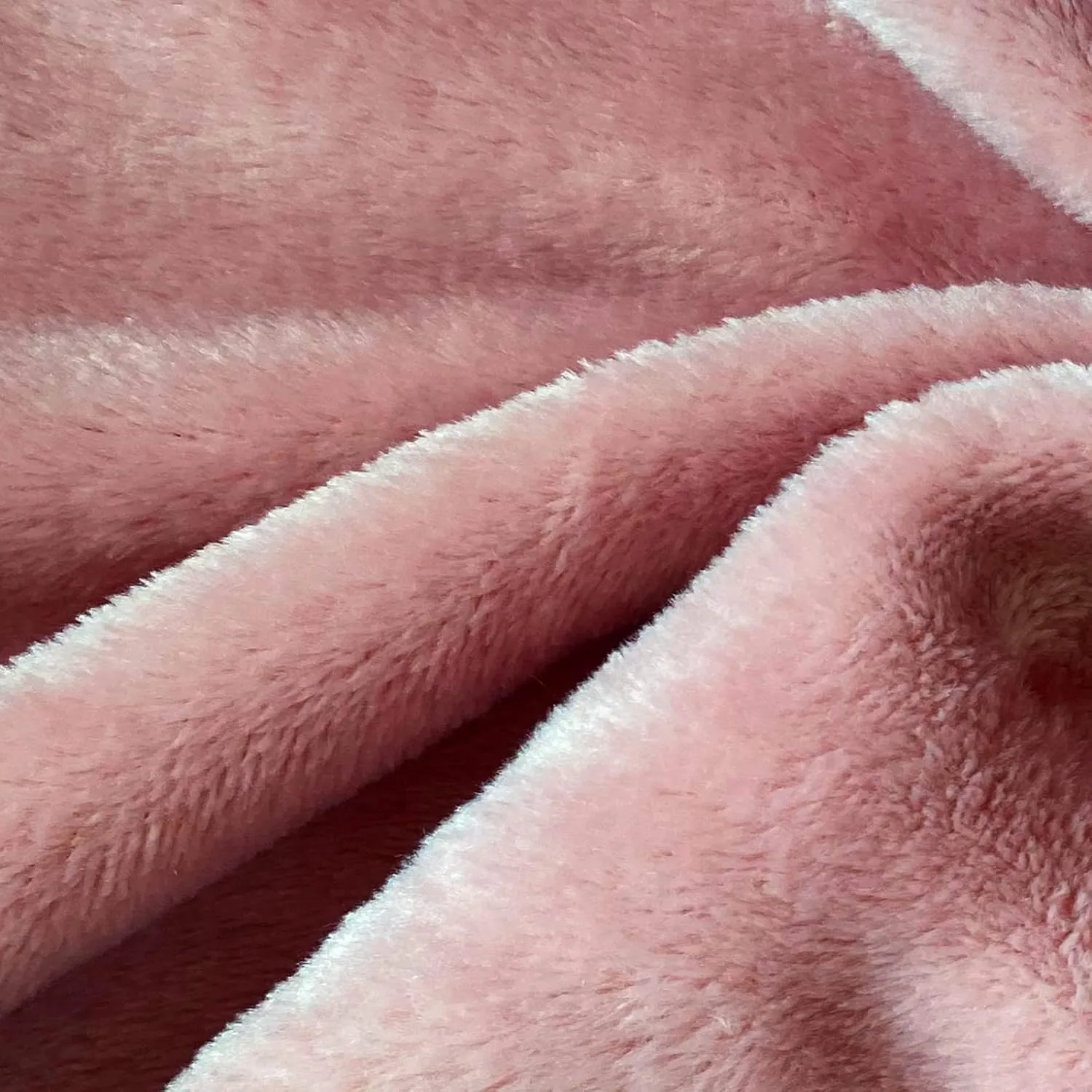 SOCHOW Flannel Fleece Blanket Queen Size, All Season Lightweight Super Soft Cozy Blanket for Bed or Couch, Dusty Pink, 90x90 inches
