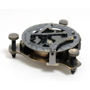 Sundial Compass in wood box (Small)