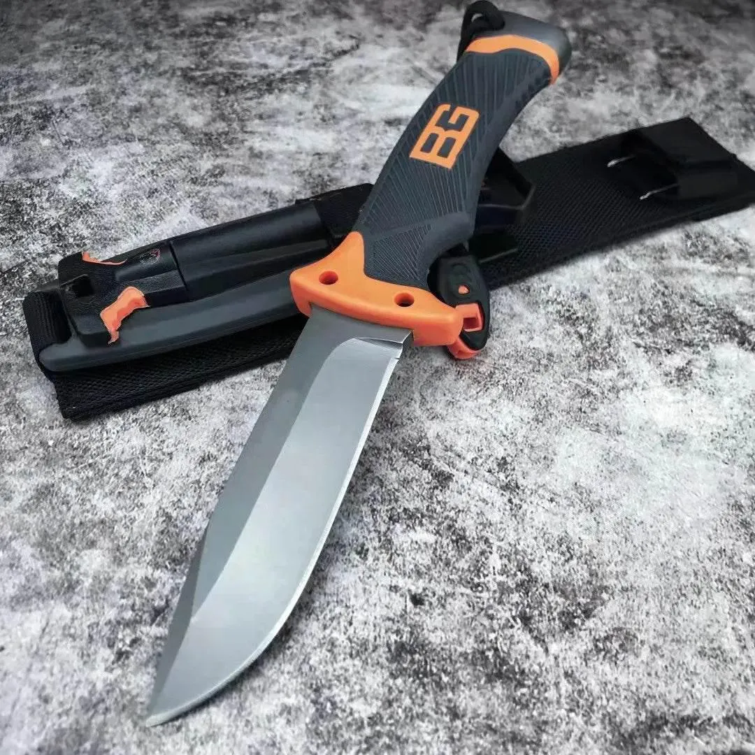Tactical Survival Knife - Military Edged Tool for Outdoor Use