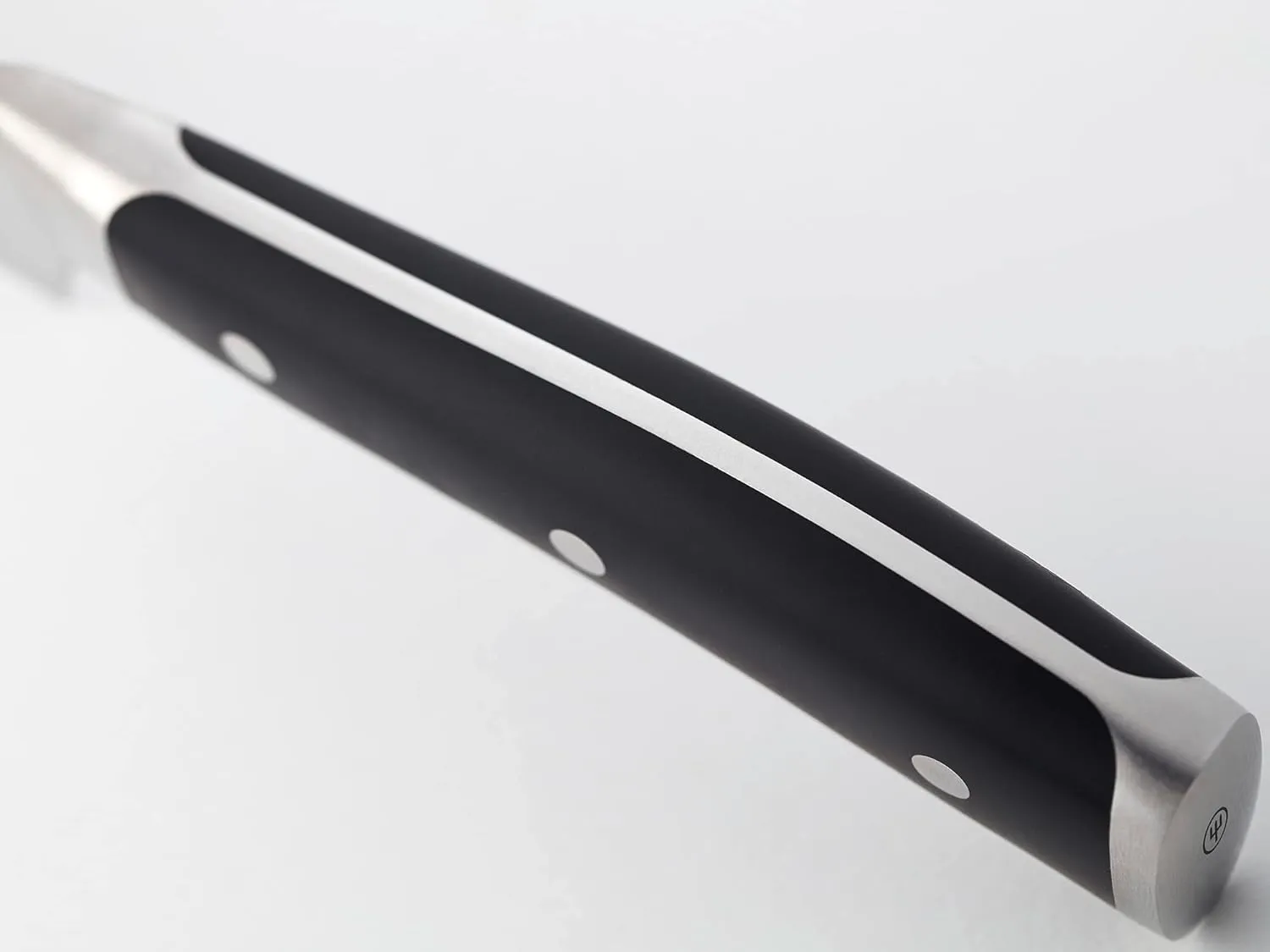 WÜSTHOF Classic IKON 8-Inch Chef's Knife, Black